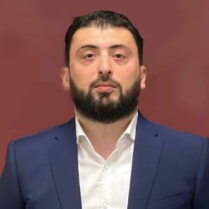 Артак Ваграмян